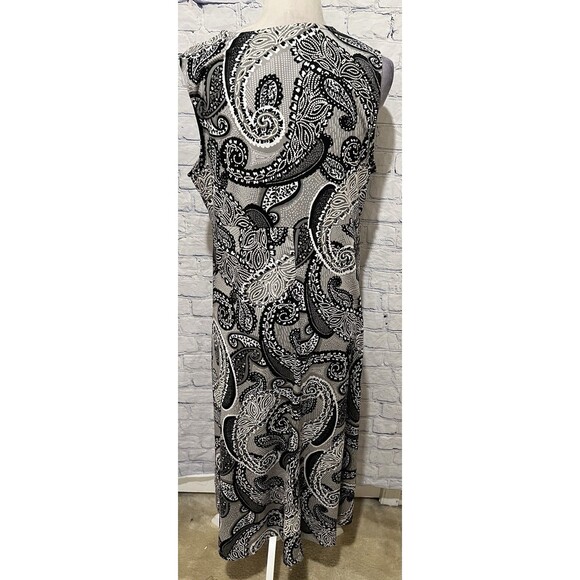Ruby Rd. Black and White Floral Sleevless Maxi Dress Size Petite Large - Picture 4 of 6